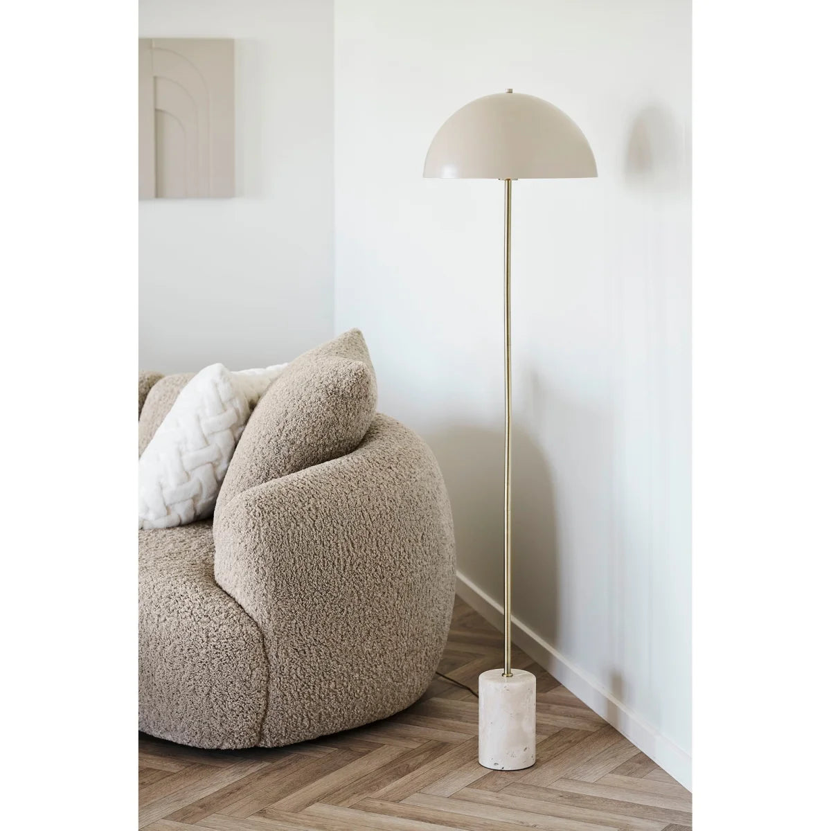 Lampadaire beige en dôme avec tige dorée et base marbre crème, H155 cm