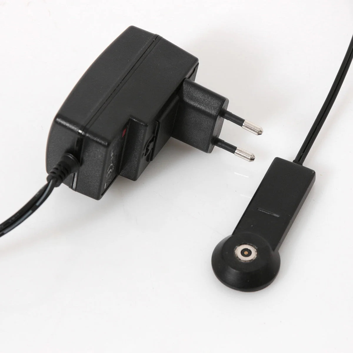 Adaptateur secteur noir avec connecteur rond pour Lampadaire métal noir articulé