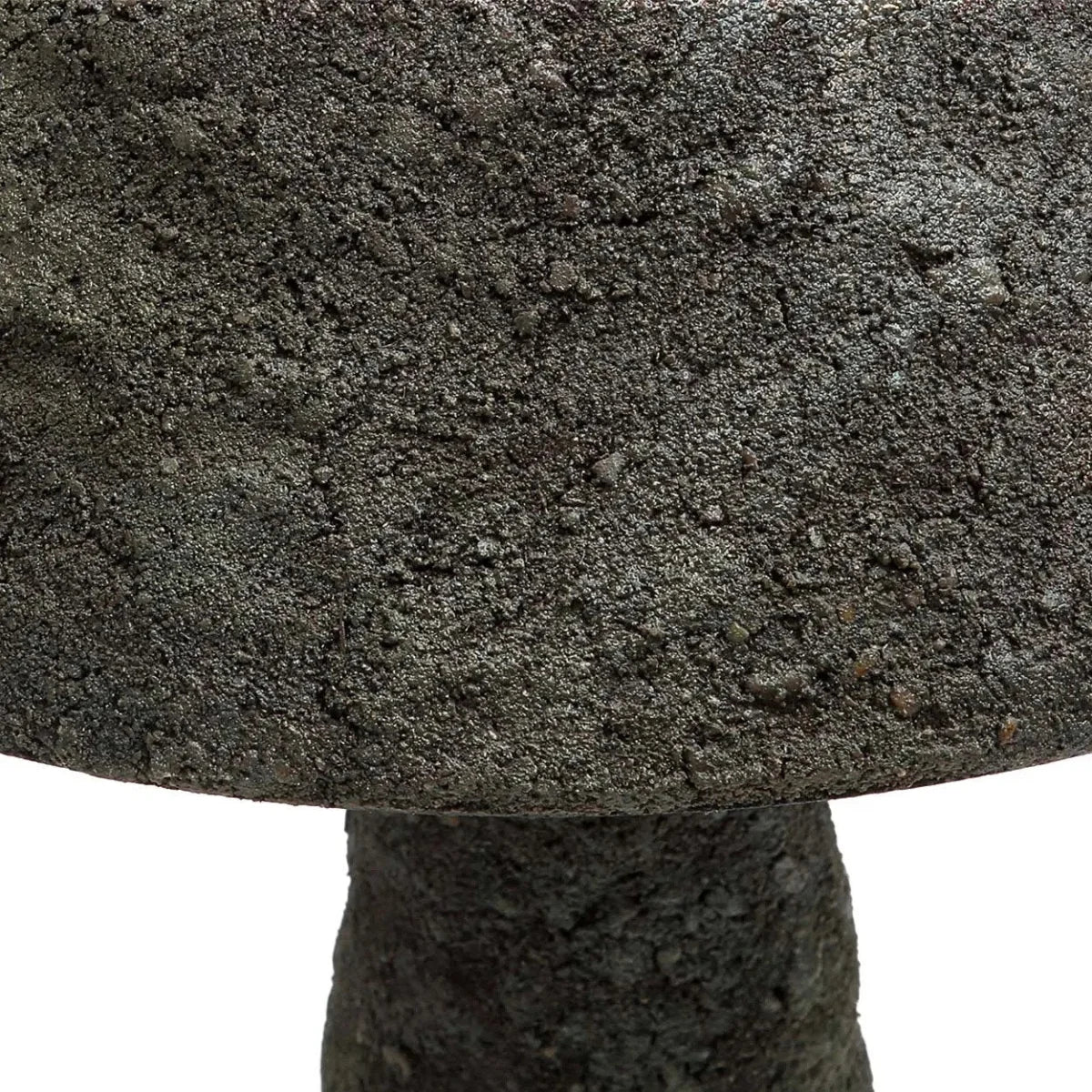 Lampe à poser en béton gris texture brute forme conique – H38 cm
