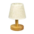 Lampe avec pied en bois fond blanc