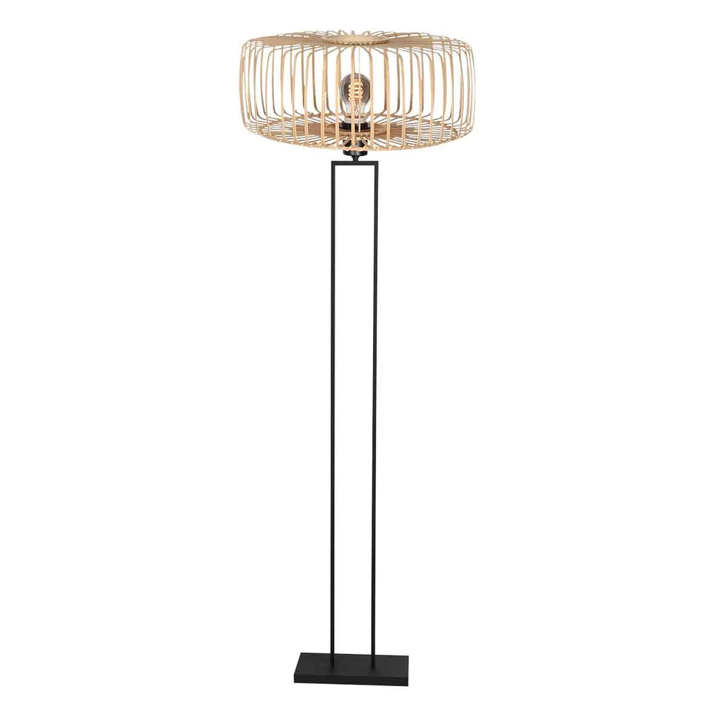 Lampe sur pied en rotin tressé naturel avec ombrage en osier et structure noire