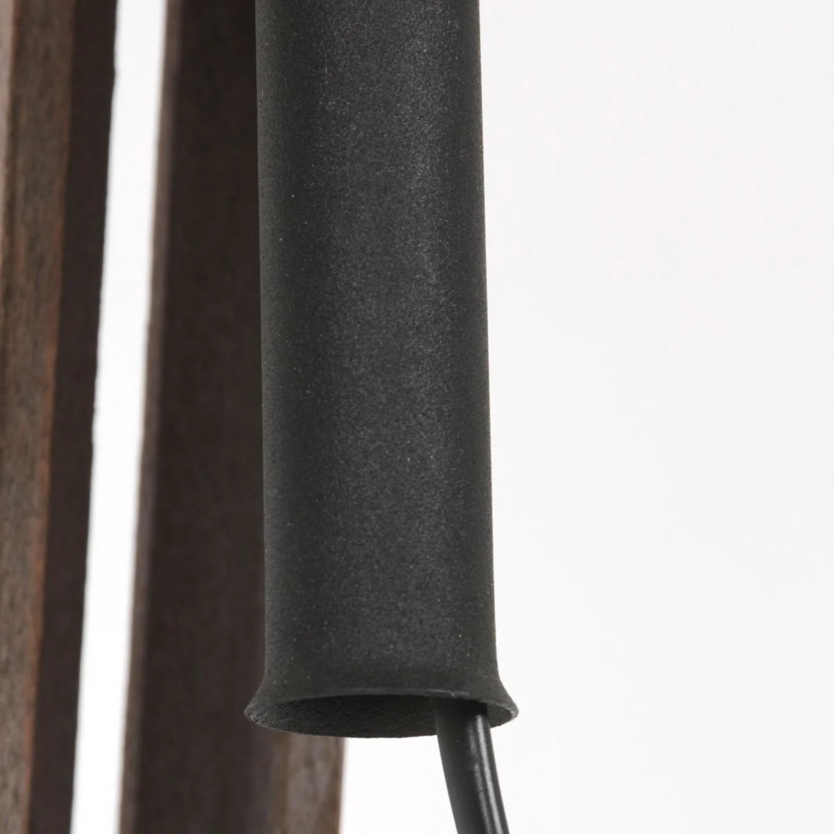 Composant de lampe cylindrique noir en bois et métal pour Lampe sur pied trépied H170 cm