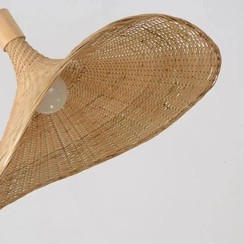 Détails du tissage de la lampe suspendue en bambou