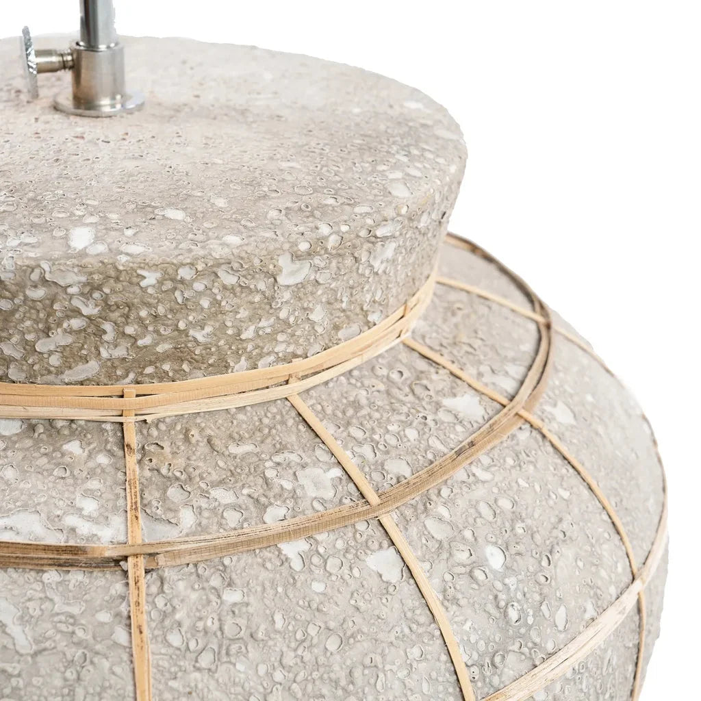 Vase gris texturé avec grille en bambou pour La lampe de table Lipsi Béton Naturel