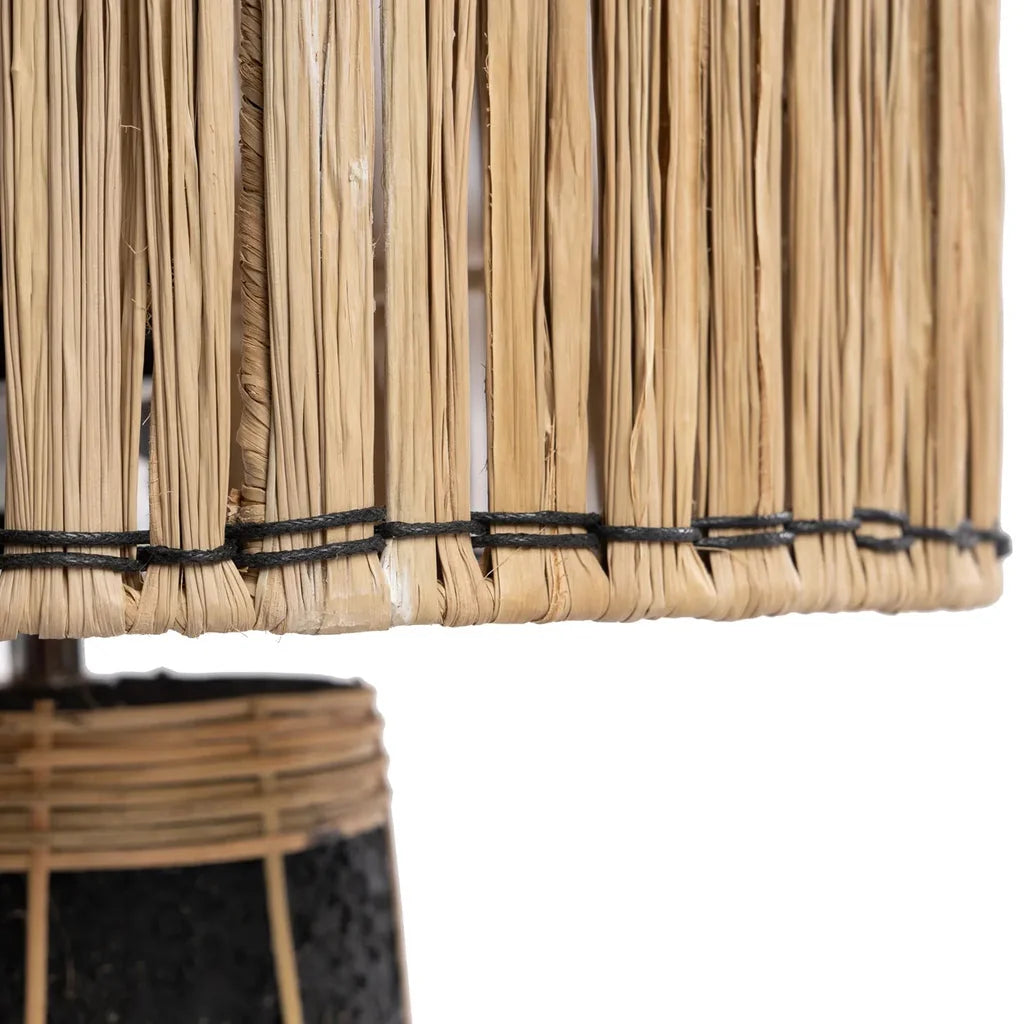 Lampe de table Skiathos Noir naturel avec tissage et accents foncés