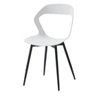 Profil d’une chaise contemporaine blanche avec pieds noirs, idéale pour salle à manger ou bureau.

