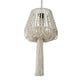 Lustre en macramé suspendu fond blanc