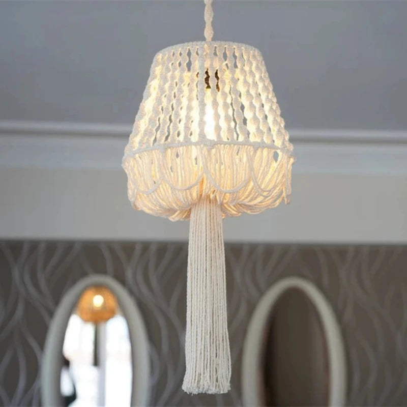 lustre en macramé suspendu