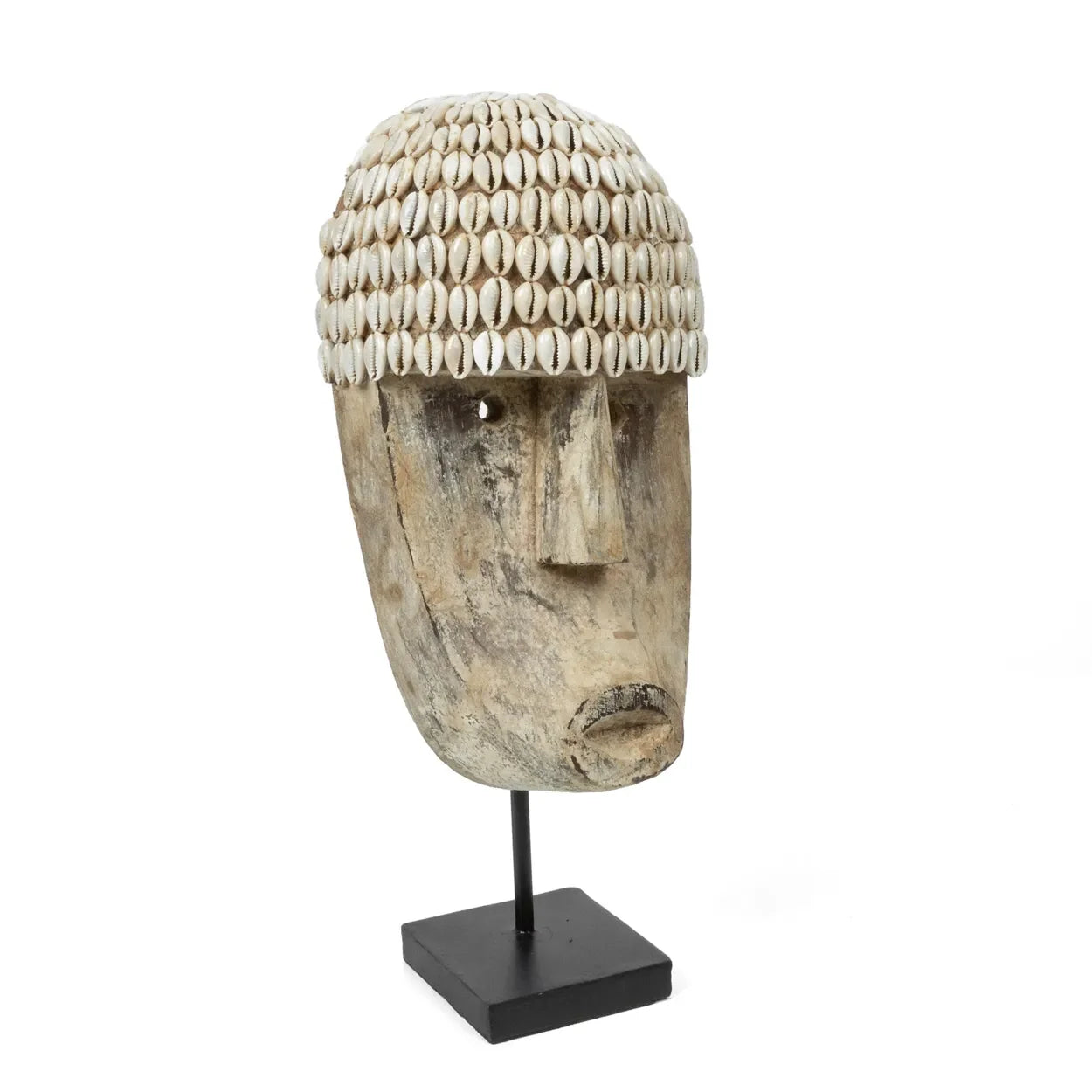 Masque décoratif en bois avec headdress en coquillages sur support 40 cm