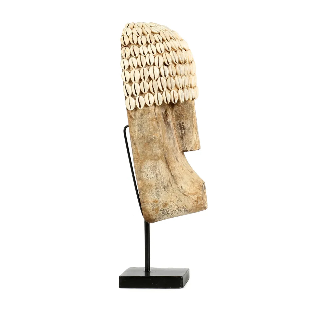 Masque tribal en bois et coquillages sur support de 40 cm, décoration élégante