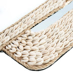 Sac à main avec sangle en corde tressée et coquillage cauris beige