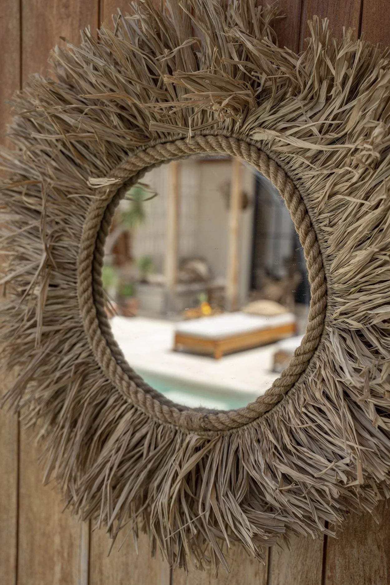 Miroir mural rond avec cadre en corde et frange en paille naturelle Ø60 cm