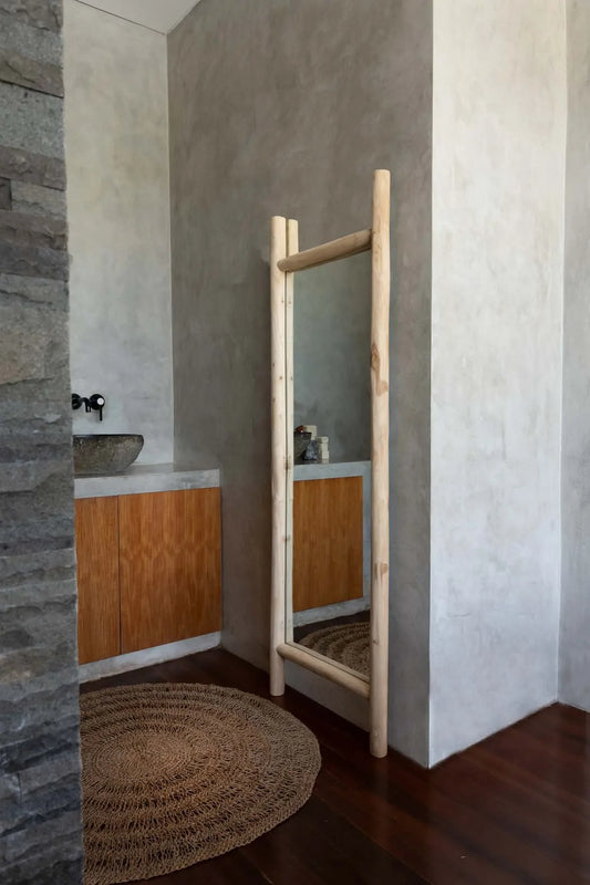 Miroir sur pied en teck naturel 170 cm pour chambre