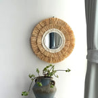 Miroir en raphia en situation