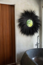 Miroir rond en herbe Rayung noire avec rayures soleil en paille de 70 cm mural