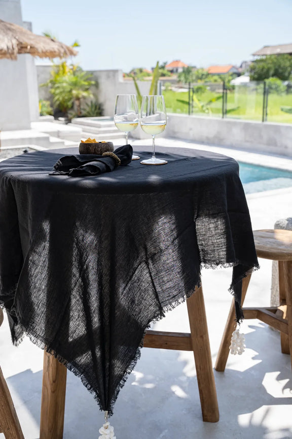 Nappe en lin noir 150x200 cm pour table à manger