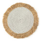 Dessus de table rond en raphia dherbe marine avec bord frangé en blanc naturel