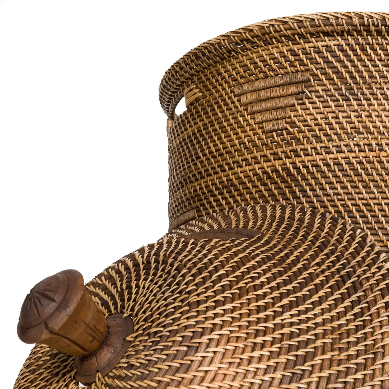 Fauteuil en rotin tressé avec bouton en bois, pour panier à linge cylindrique naturel