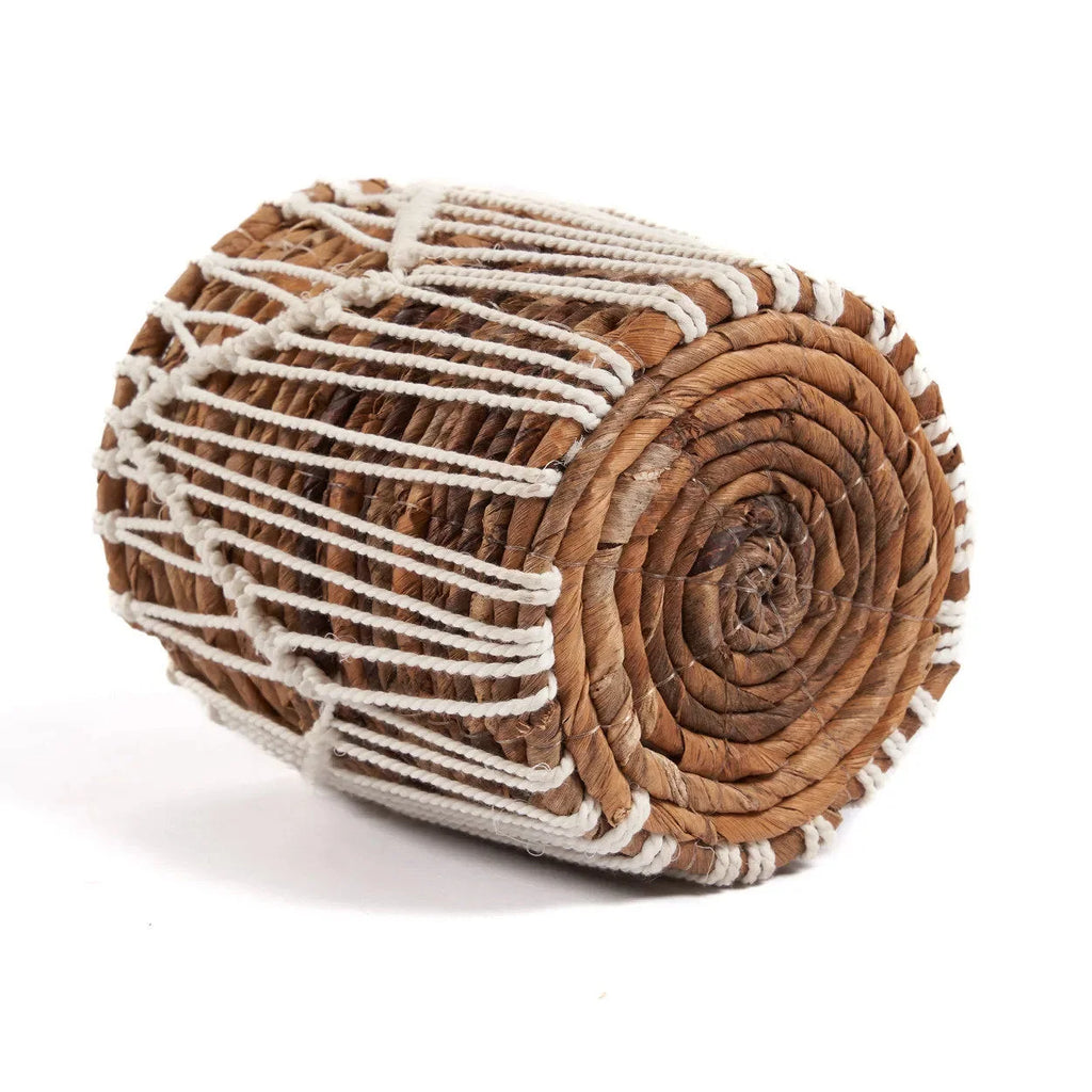 Panier en coton & feuilles de bananier avec macramé blanc naturel