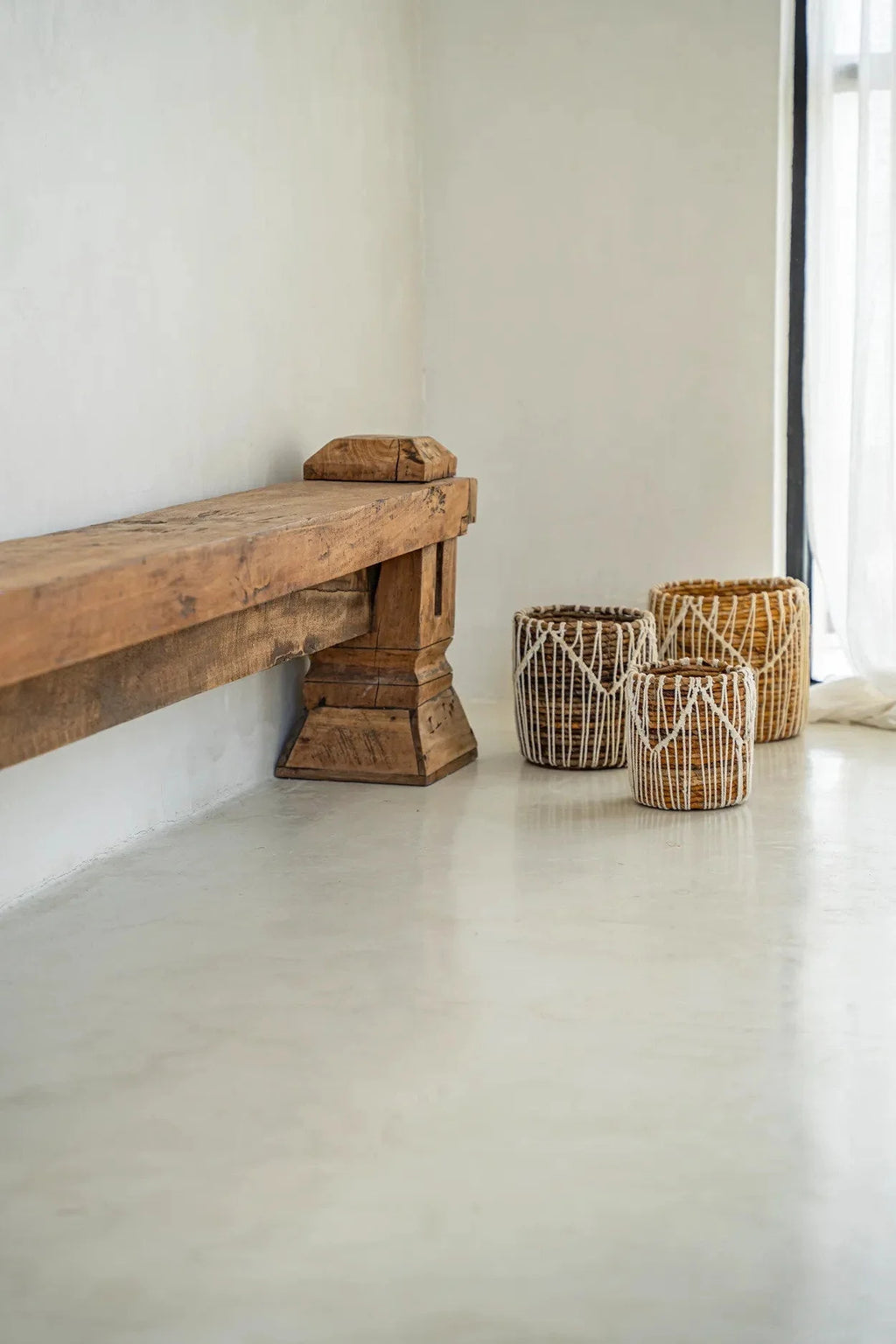 Panier en coton & feuilles de bananier avec macramé blanc naturel