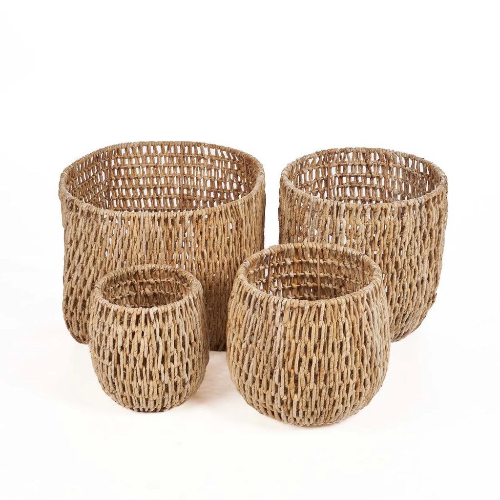 Quatre paniers de rangement en feuilles de bananier tressées naturel 29 cm