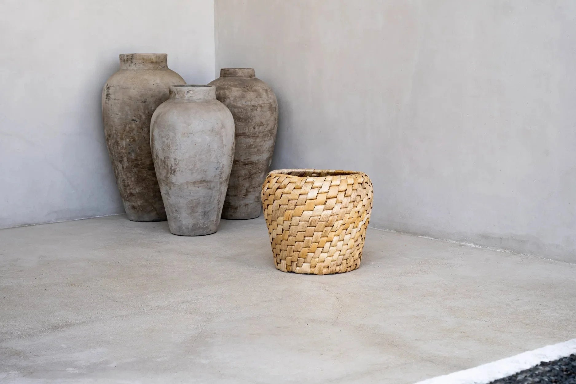 Panier en jacinthe d’eau tressée – Ø41 cm