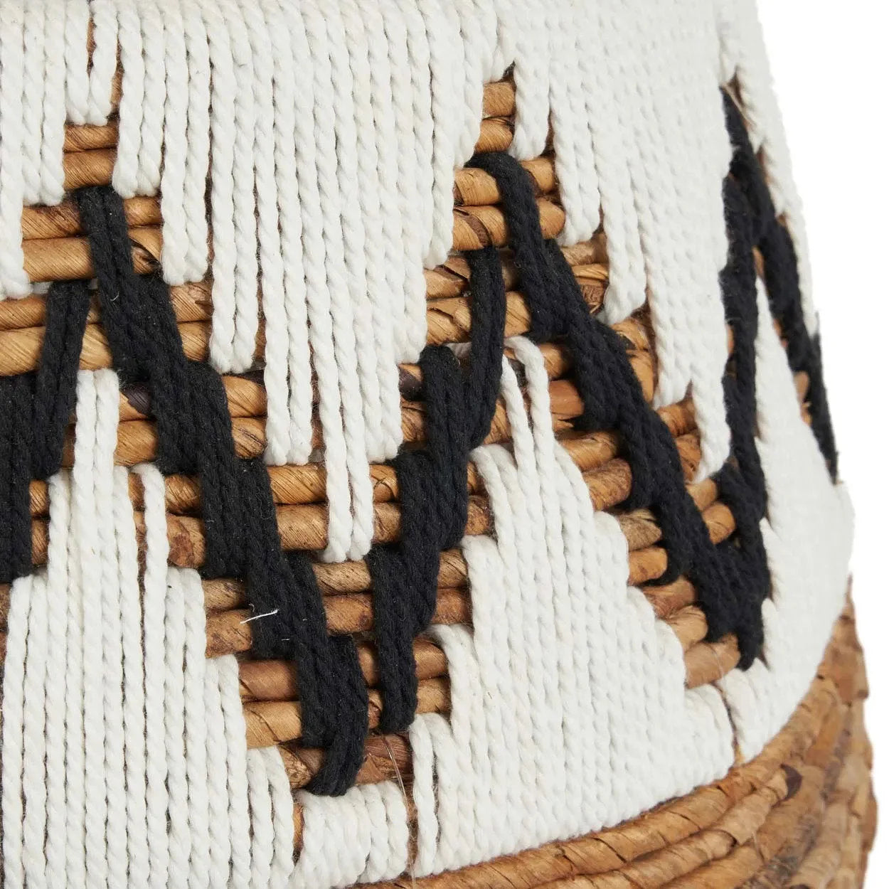Panier de rangement cylindrique en feuille de bananier motif zigzag noir et blanc