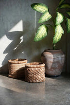 Panier de rangement en fibres naturelles tressées beige forme ronde – Ø38 cm
