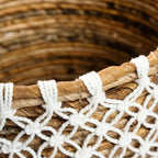 Panier de rangement en rotin naturel motif croisé avec poignées intégrées