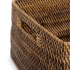 Panier en rotin tressé brun avec poignées intégrées et motif chevron 51x41 cm
