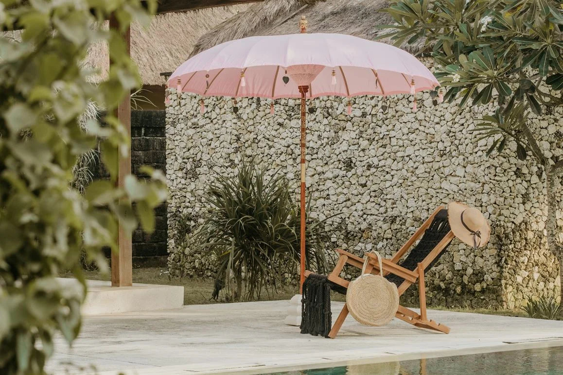 Parasol en tissu rose poudré 250 cm