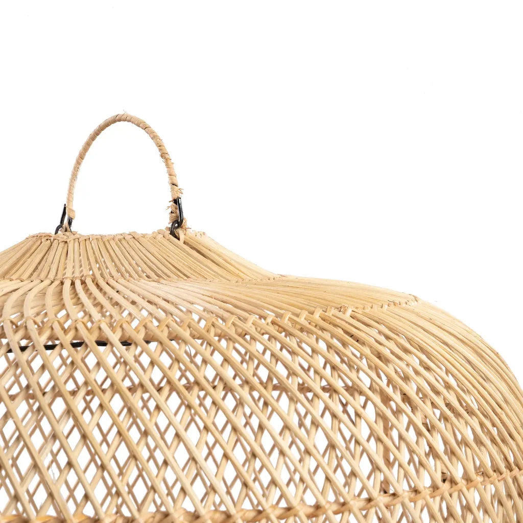 Abat-jour en rotin tissé pour le pendentif Batu Bolong Naturel L