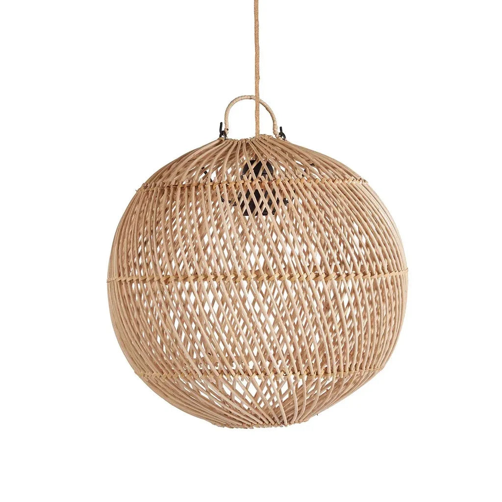 Pendentif globe en rotin tressé, modèle Le Pendentif Bulle Naturel S