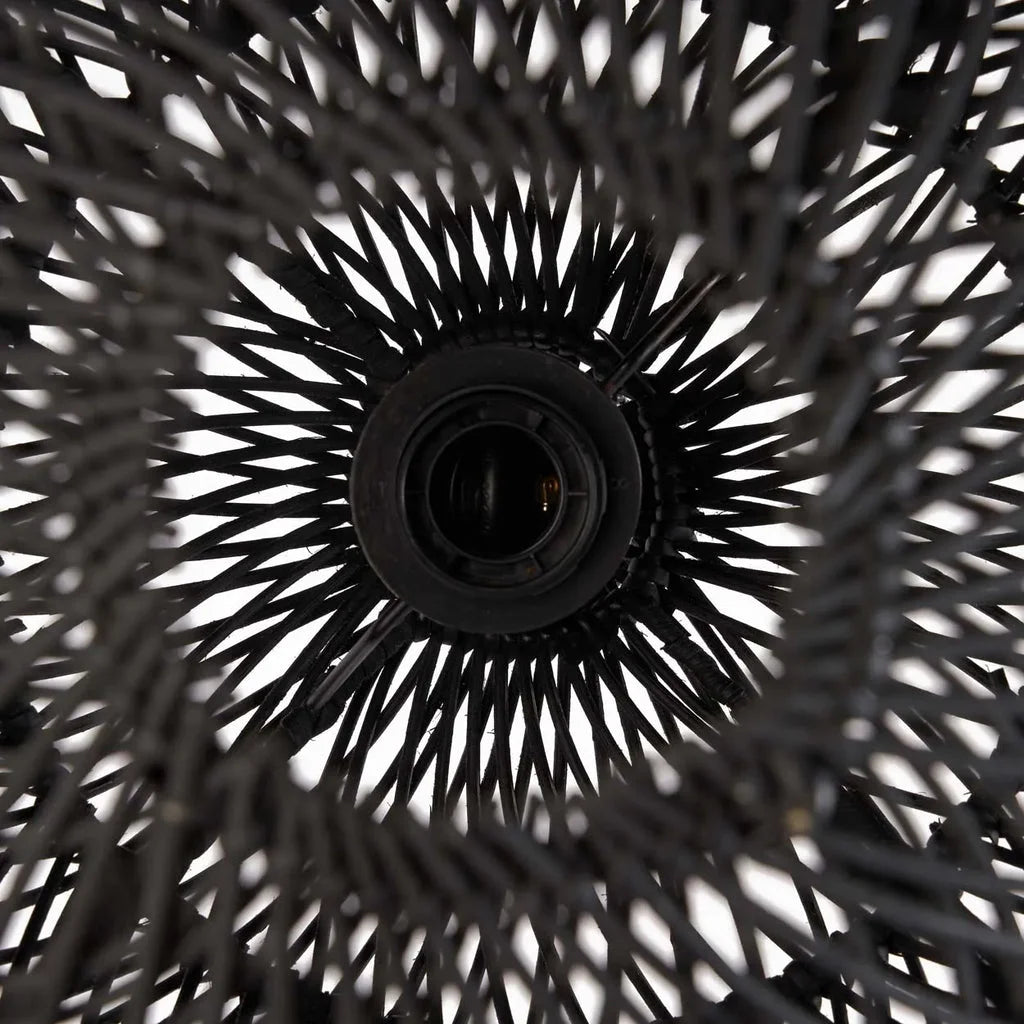 Suspension en tissage noir Le Pendentif Bulle Noir S pour intérieur élégant