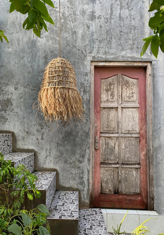 Suspension en paille rustique Le Pendentif Casita Naturel L pour une ambiance chaleureuse