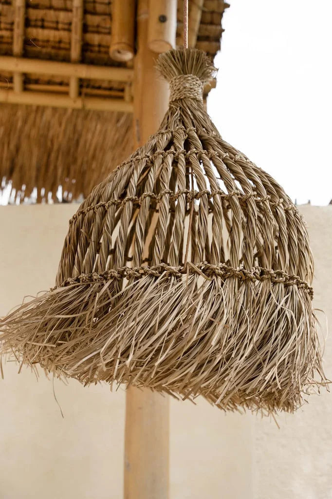 Suspension en paille tissée Le Pendentif Guagua Naturel L mode décoration intérieure