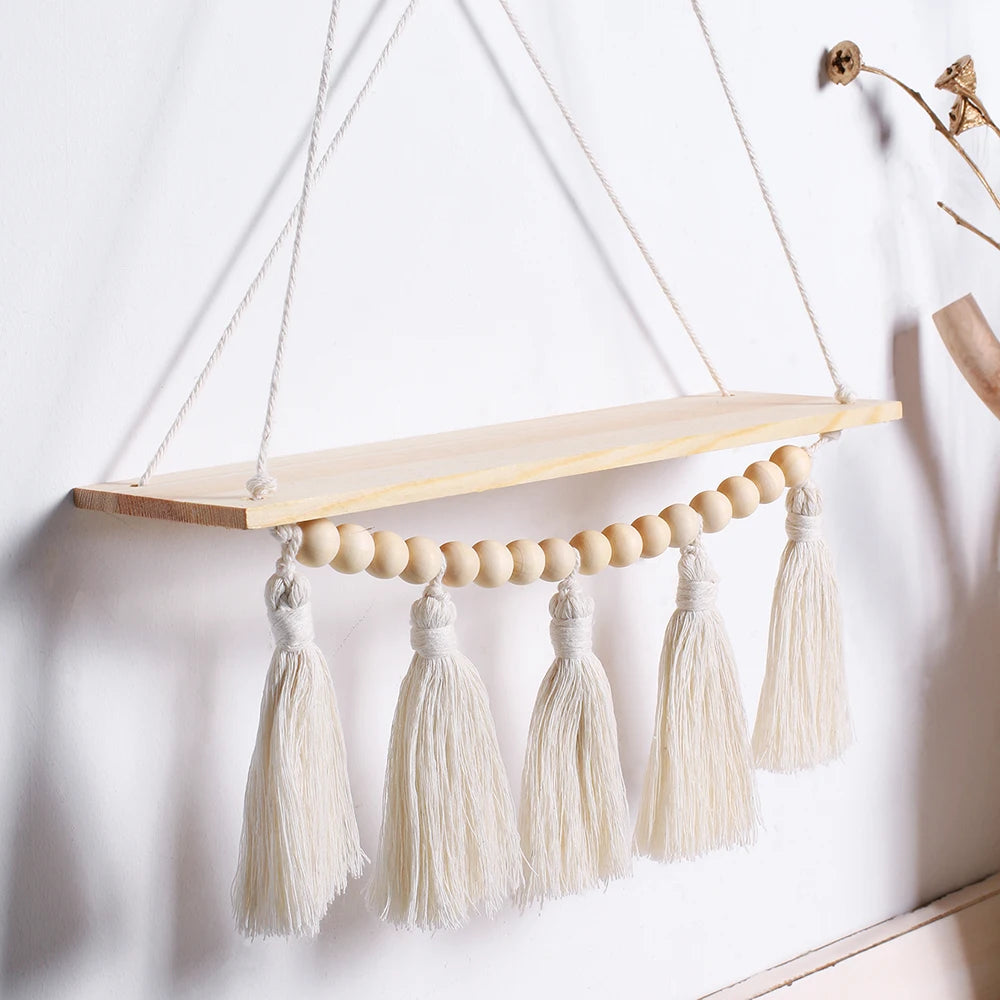 Petite étagère murale bois et macramé variante 2 gros plan