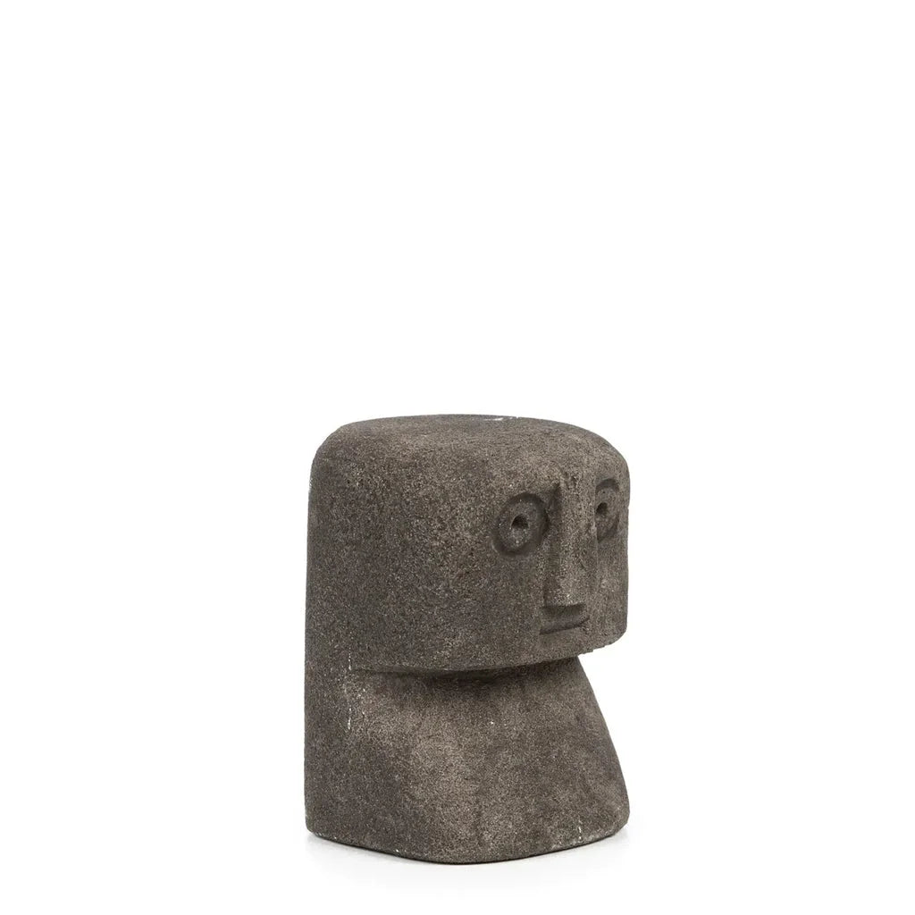 Sculpture de tête en pierre de La Pierre de Sumba #14