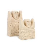 Deux sculptures stylisées en pierre beige pour La Pierre de Sumba #17