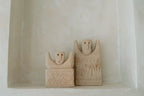 Deux figurines sculptées stylisées pour La Pierre de Sumba #17