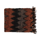 Tapis en coton tissé noir et orange avec motif géométrique zigzag et franges
