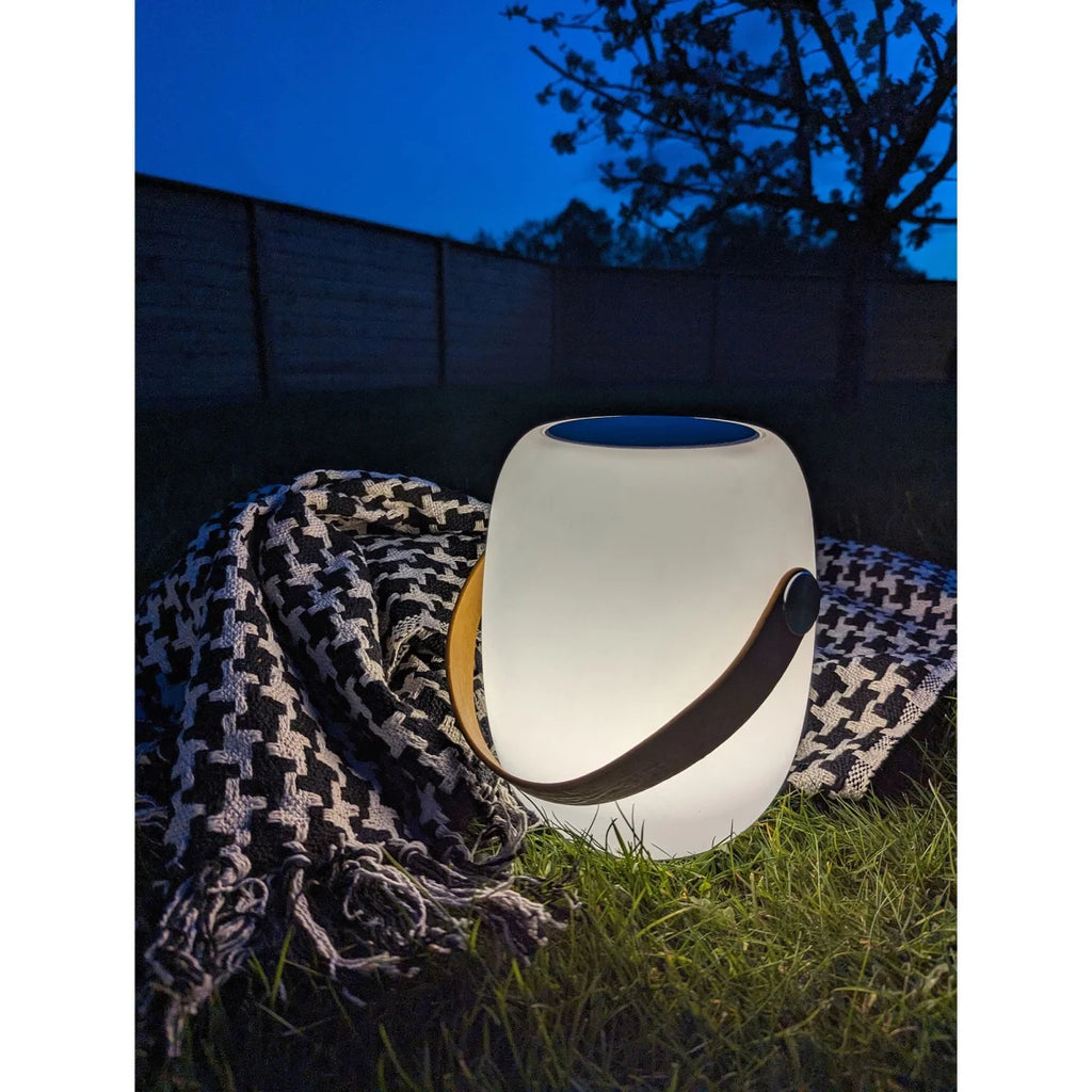 Lanternes extérieure blanche élégante avec sangle cuir noir et haut bleu