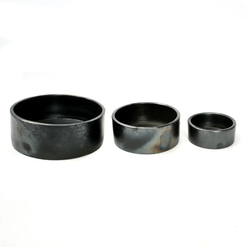 Plats ronds en terre cuite effet brûlé noir – Lot de 3