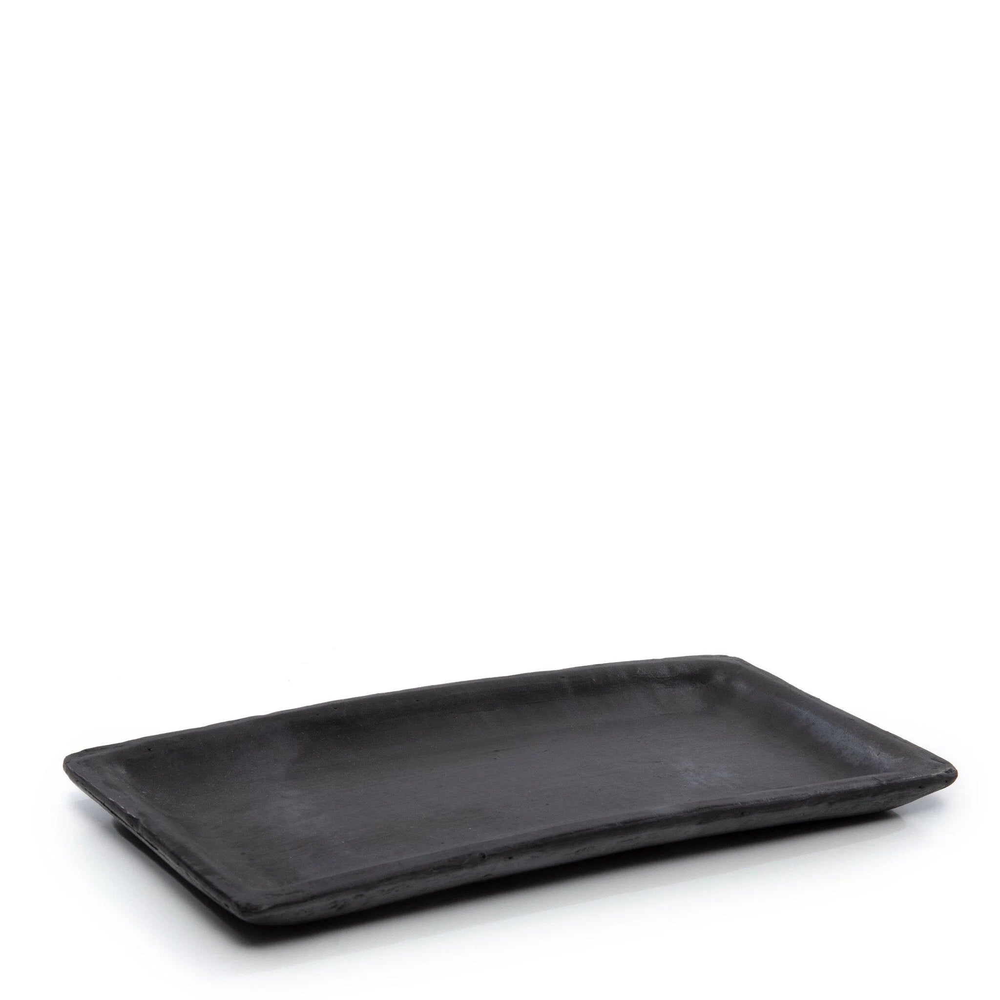 Plateau à sushi rectangulaire en terre cuite noire avec aspect mat optimal pour présentation