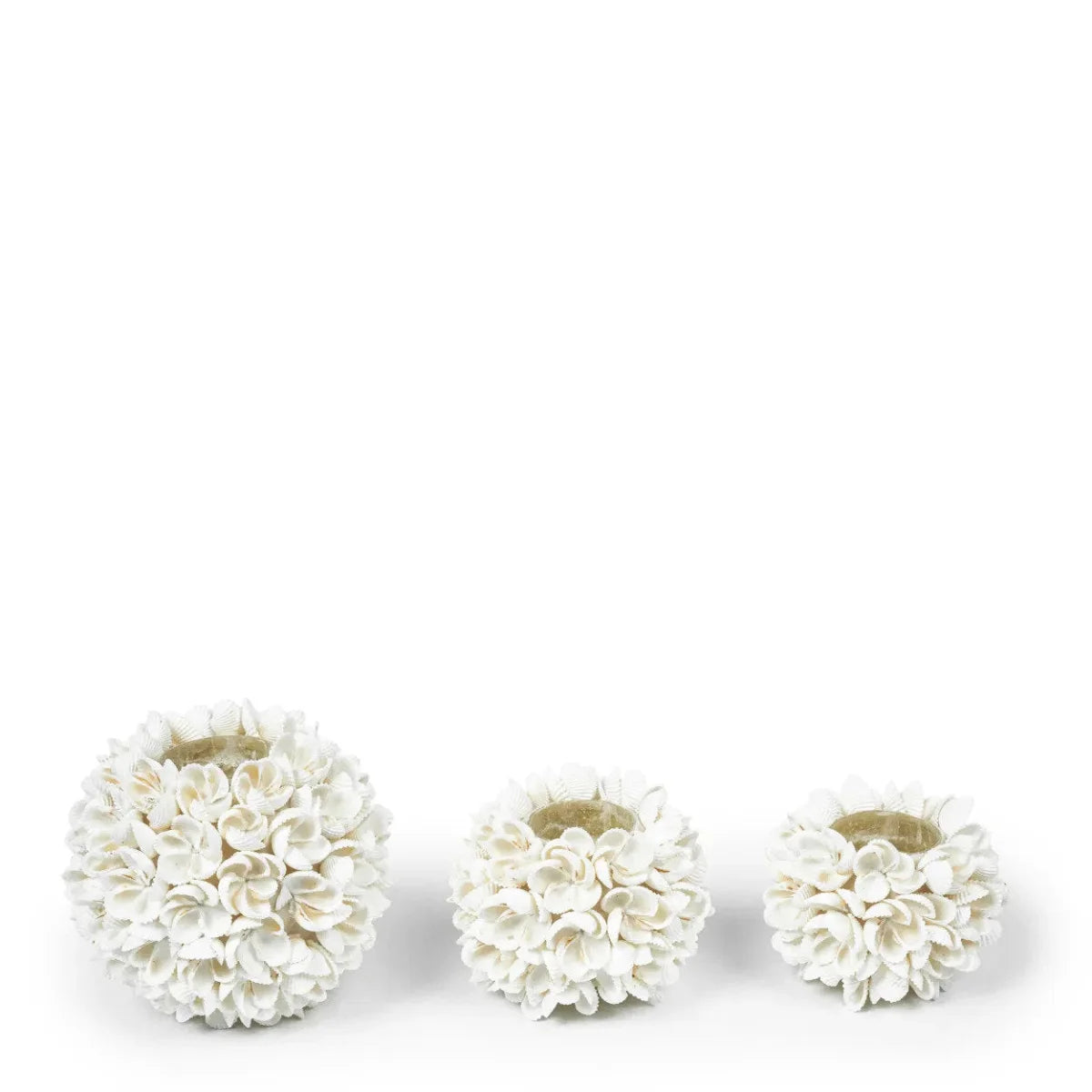 Porte-bougie en coquillages blancs motif floral boule décorative