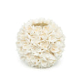 Porte-bougie en coquillages blancs motif floral boule décorative