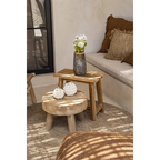 Table basse en bois rustique fini naturel avec porte-bougie coquillages blancs motif floral boule décorative