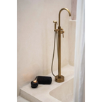 Robinet de baignoire en laiton brossé avec douchette à main, style moderne et élégant