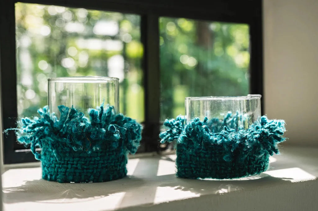 Bougeoirs en verre avec cosy en fil de teal pour Le porte-bougie Oh My Gee Aqua M
