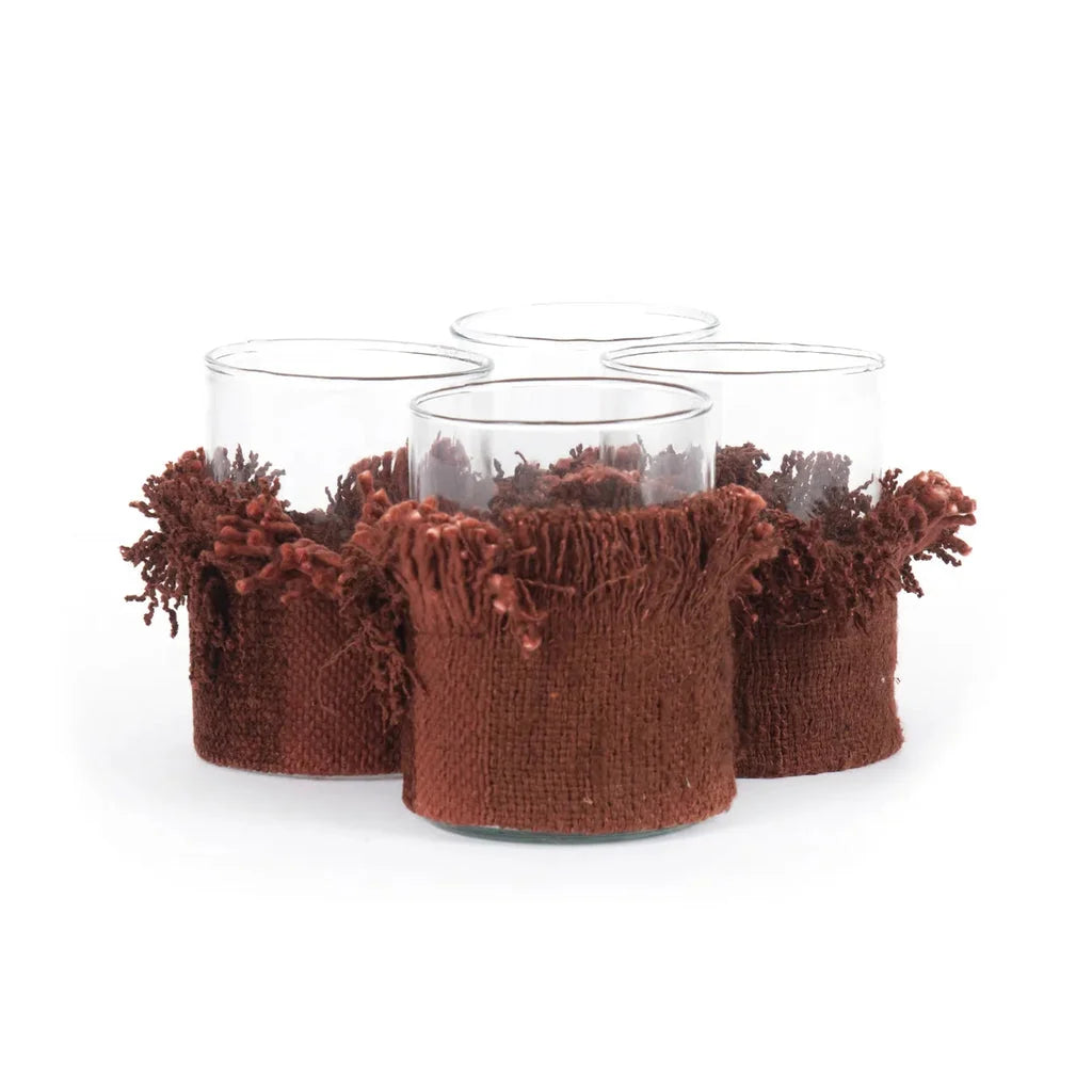 Quatre verres avec manchons tricotés pour le porte-bougie Oh My Gee Velours Bordeaux M